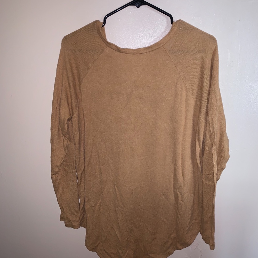American Eagle longsleeve